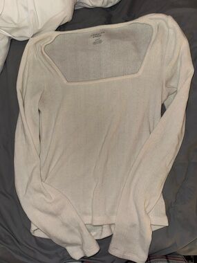 American Eagle Off-White Ribbed Square-Neck Long Sleeve Top